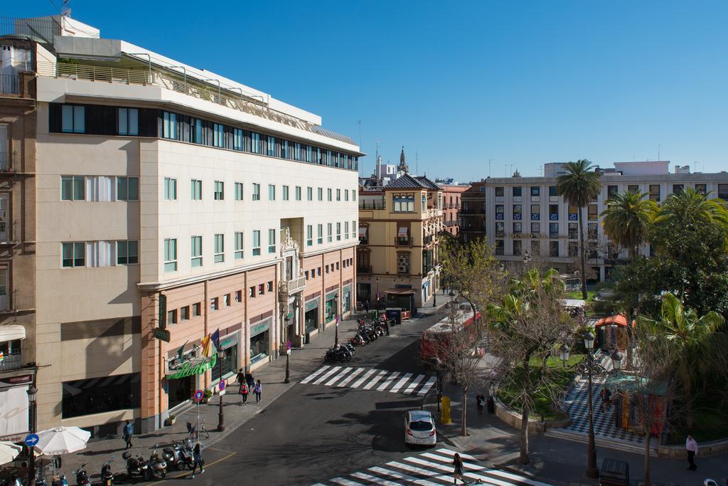 Hotel Derby Sevilla Zewnętrze zdjęcie